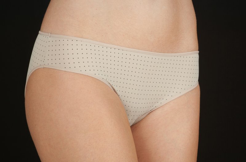 Selene Greta klasické kalhotky dámské vyšší střih 3052 tělové | Vermali.cz
