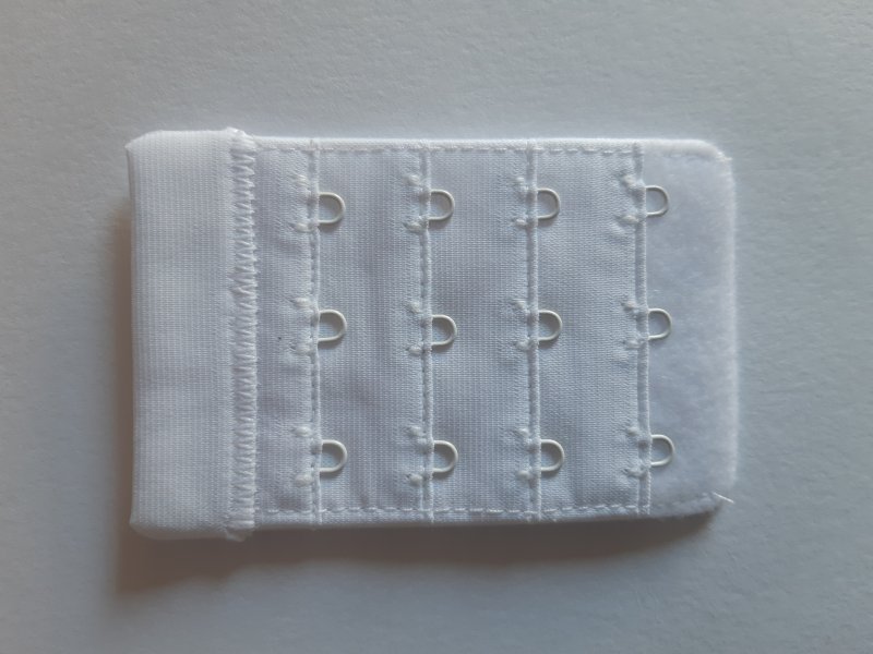 Selene prodloužené zapínání podprsenky 3 řady háčků 2013 bílé | Vermali.cz