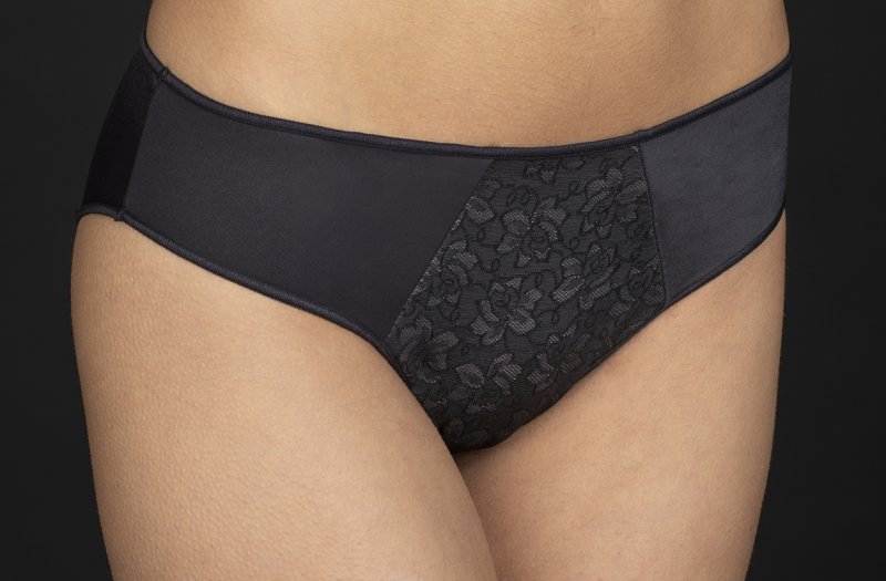 Selene vyšší klasické kalhotky Venus/Inma černé | Vermali.cz