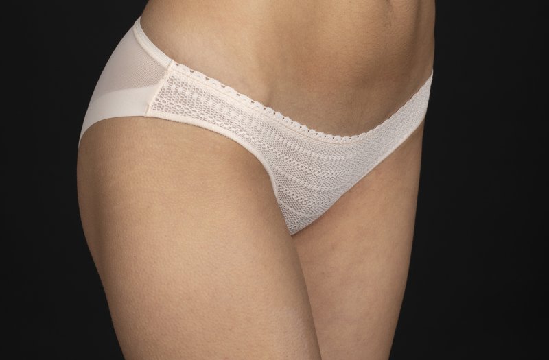 Selene bokové háčkované kalhotky Vivian bikini růžové | Vermali.cz