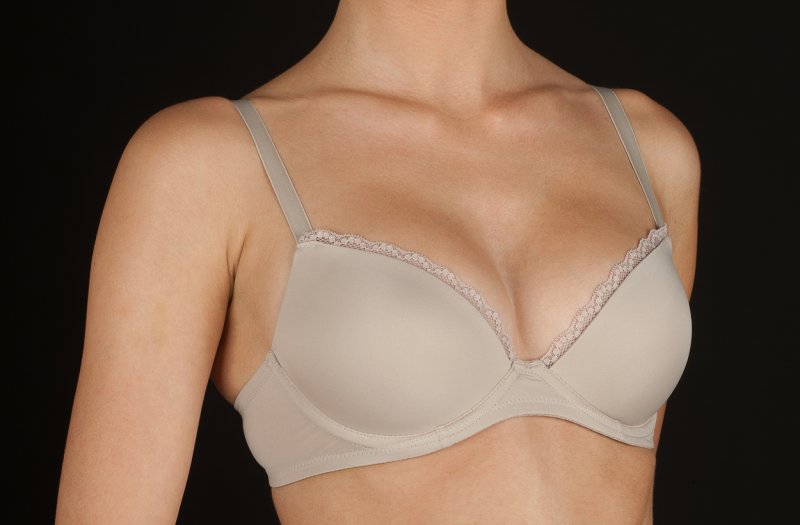 Selene push up podprsenka Nuria tělová | Vermali.cz