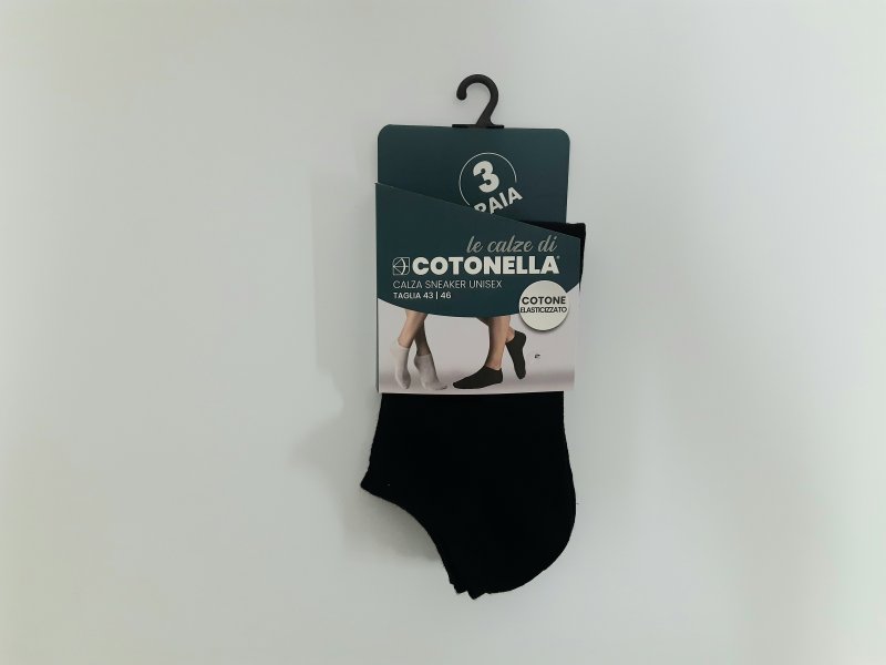 Kotníkové ponožky Cotonella IX003 3Pack černé | Vermali.cz